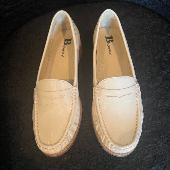 Almost new rose beige almond toe penny loafer Browns Size 7. - Picture 4 of 9